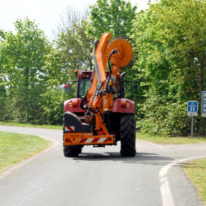 cepillo-desmalezador-compacto-para-transporte