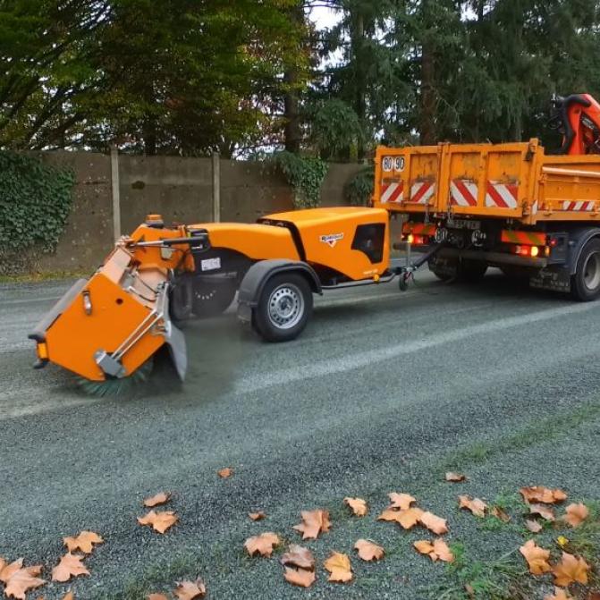 barrido-gravilla-carretera