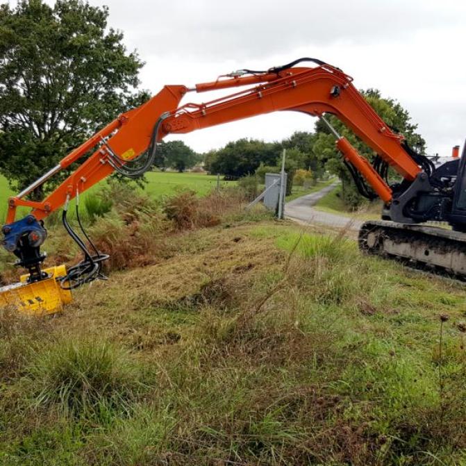 shredding-on-excavator