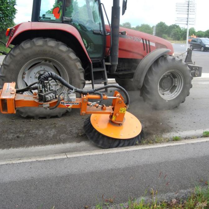 desherbe-bordure-de-carrefour