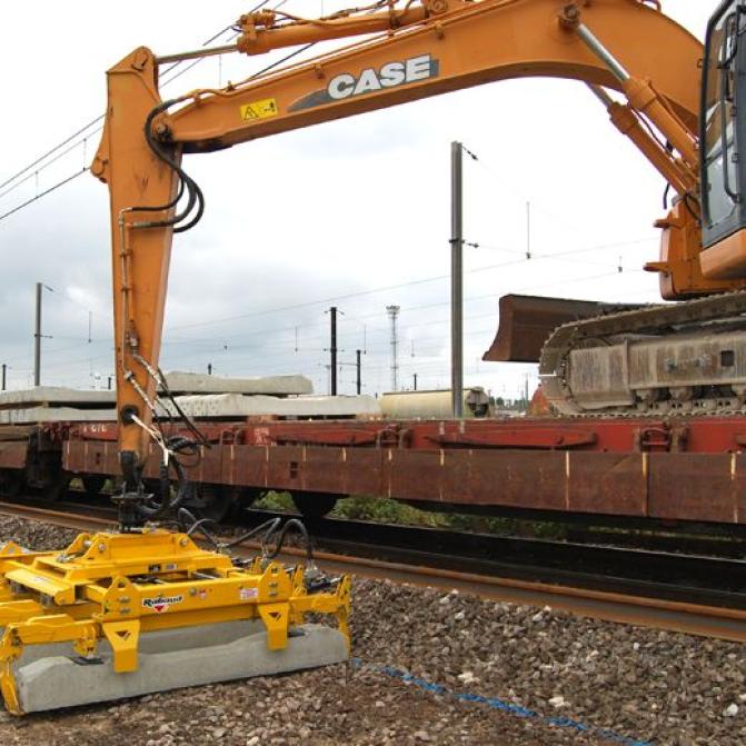 rabaud-railway-crossing-beam