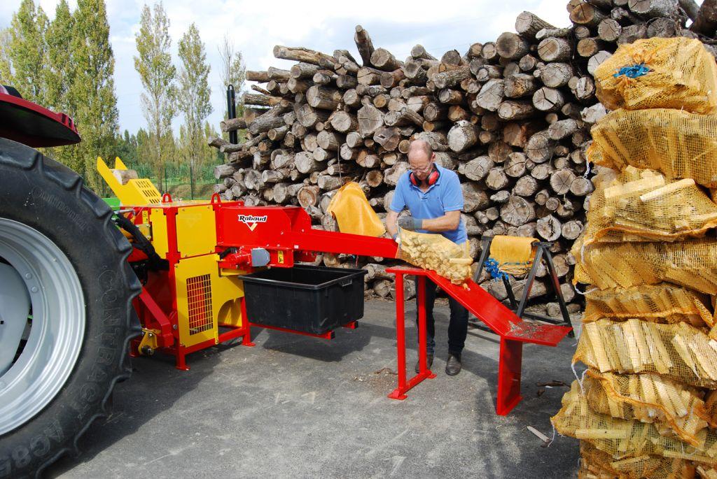 1412 • Faire Feu De Tout Bois Distributeur de Chauffage Bois