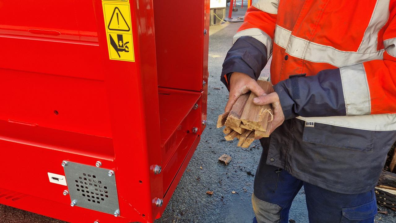 Rabaud, Machine à allume-feu : XYLOFLAM 200/250