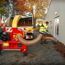 leaf-vacuum-trailer