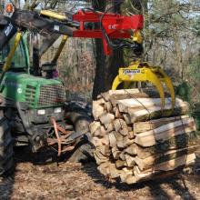 agricultural-loader-wood-grapple