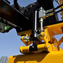 hydraulic-orientation-loader