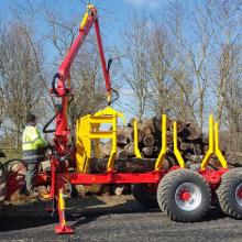 poste-commande-grue-operateur-remorque